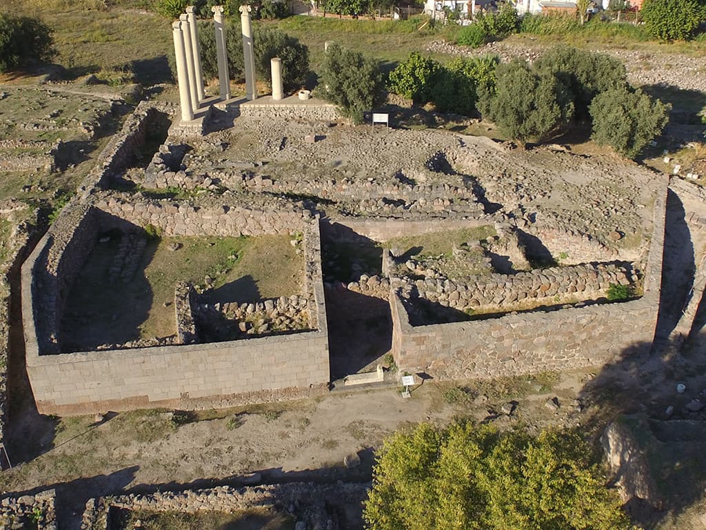 Eski Smyrna (Bayraklı) antik kenti