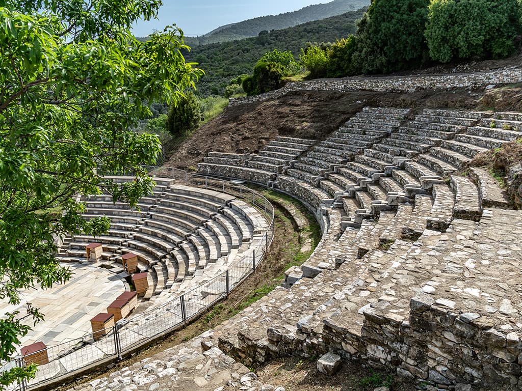 Metropolis (İonia) antik kenti
